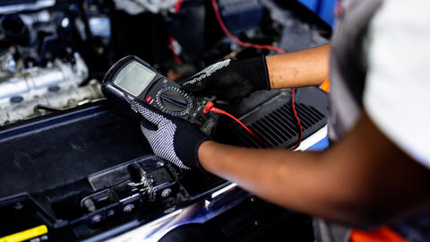 Testing a car battery